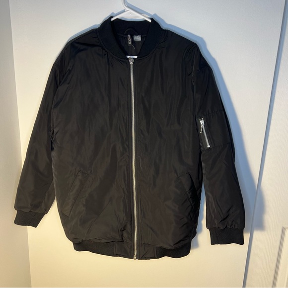 Oversized Bomber Jacket - Picture 3 of 6